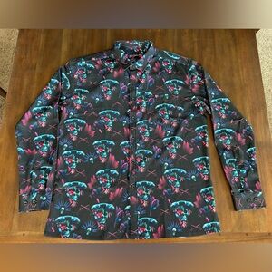 Men’s Retro Rifle Blackbeard button down with Blue and Red Skulls